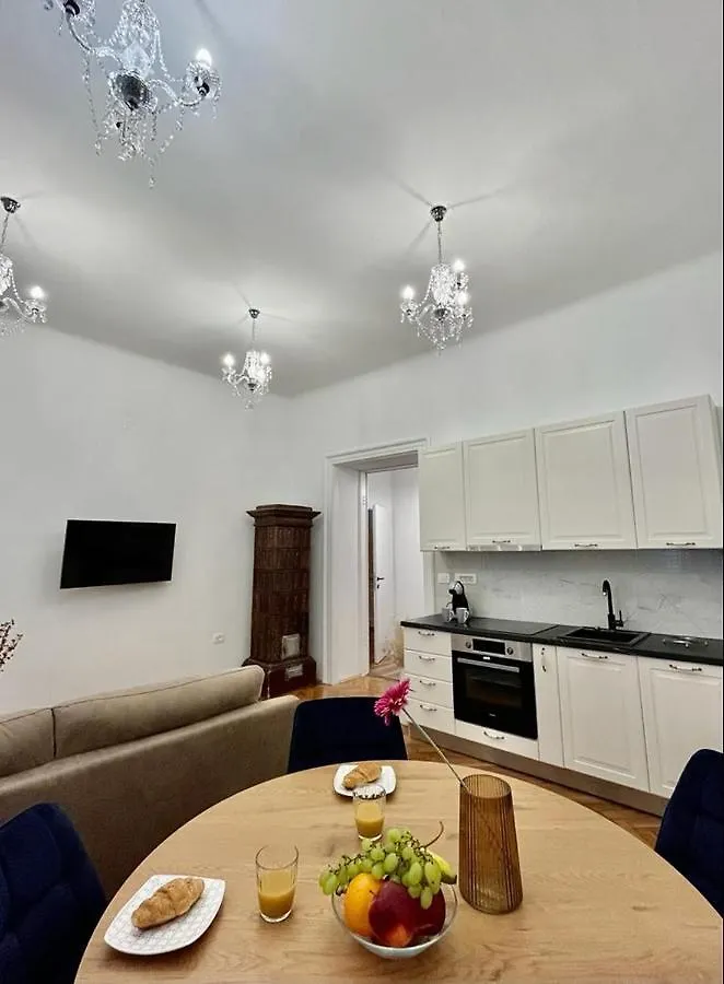 Apartament Lux Apartmans Pula